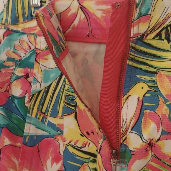 LOFT Ann Taylor Tropical Floral  Pencil Skirt.  00 petite. 🌺 - Picture 8 of 13